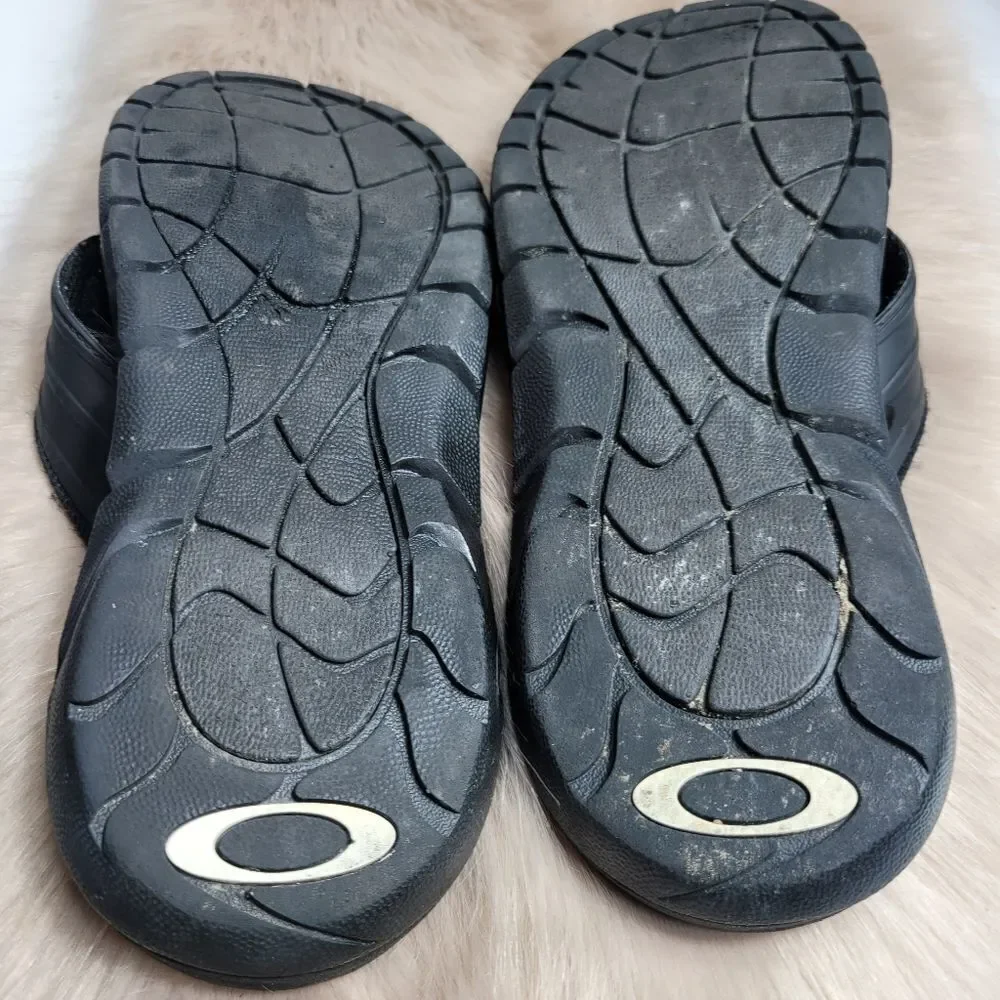 Oakley Super Coil 2.0 Flip Flops